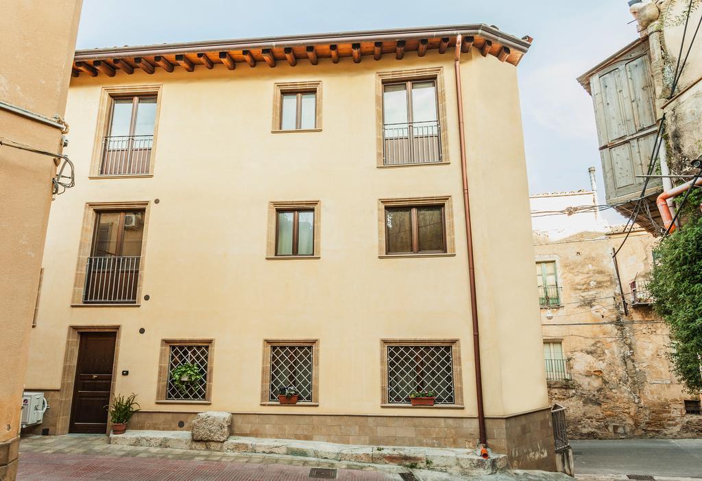 אגריג'נטו B&B Palazzo Bibirria מראה חיצוני תמונה